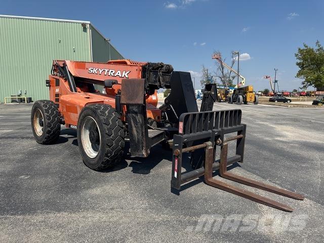 SkyTrak 10054 Carretillas telescópicas