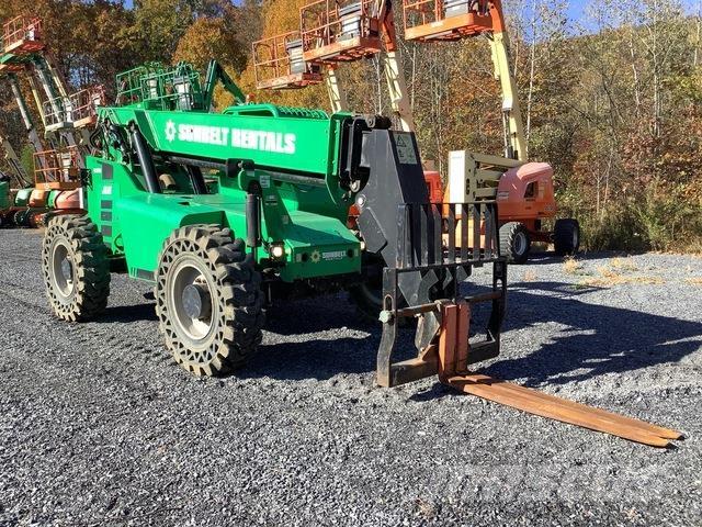 SkyTrak 6042 Carretillas telescópicas