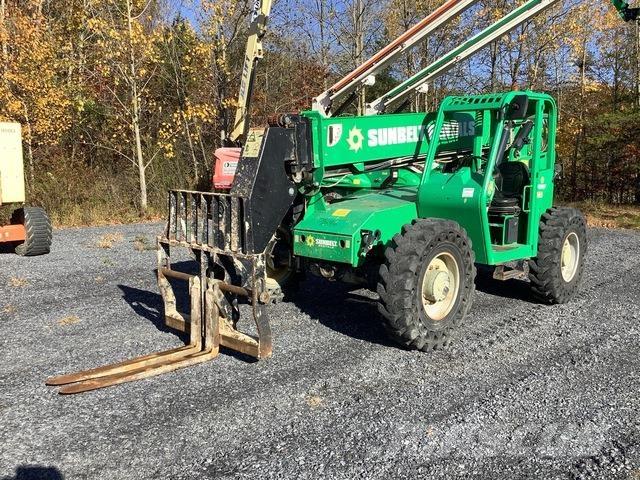 SkyTrak 6042 Carretillas telescópicas