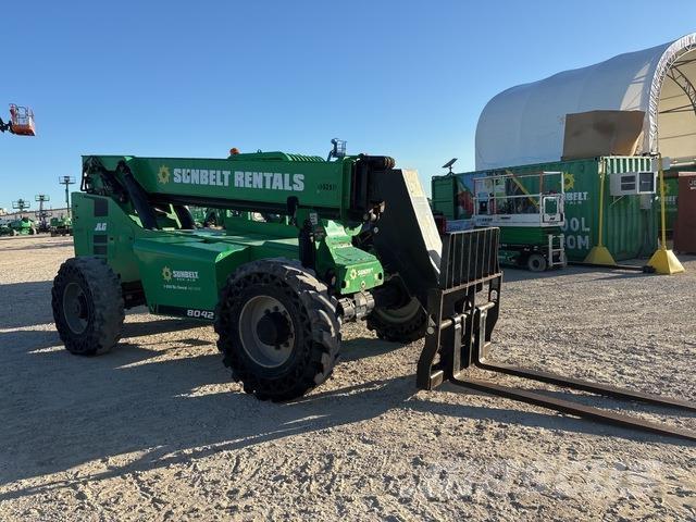 SkyTrak 8042 Carretillas telescópicas