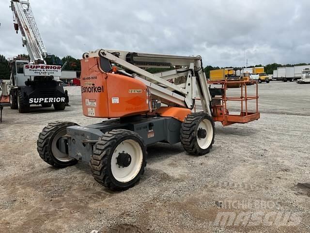 Snorkel A46JRT Plataforma de trabajo articulada