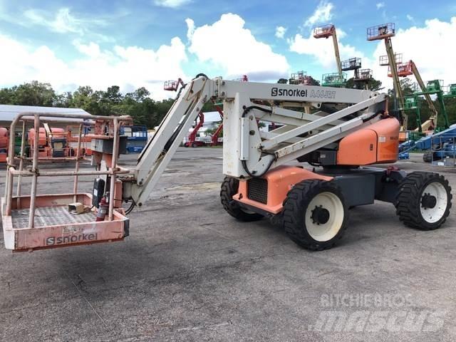 Snorkel A46JRT Plataforma de trabajo articulada