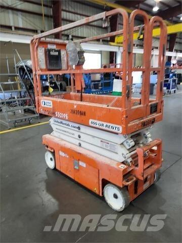 Snorkel A46JRT Plataforma de trabajo articulada