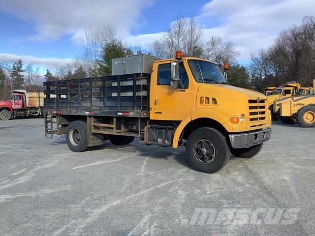 Sterling L7500 Camiones plataforma