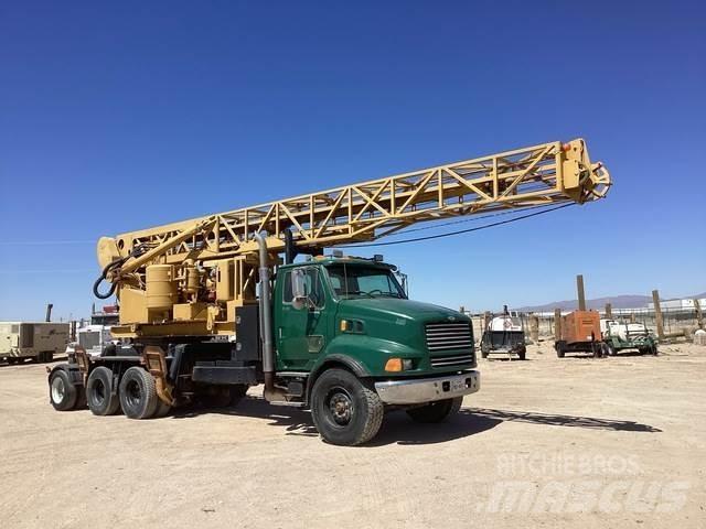 Sterling L9500 Camiones de perforación móvil