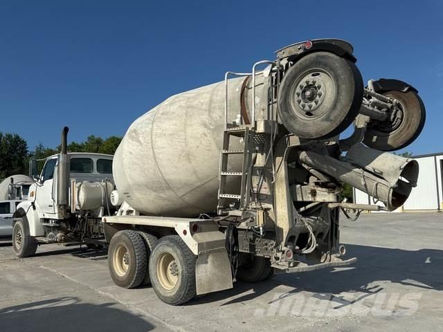 Sterling L9500 Otros camiones
