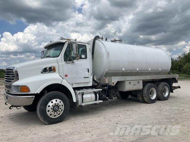 Sterling L9500 Camiones aspiradores/combi
