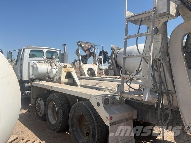 Sterling L9500 Otros camiones