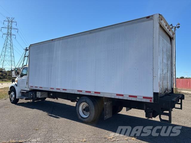 Sterling M7500 Camiones caja cerrada