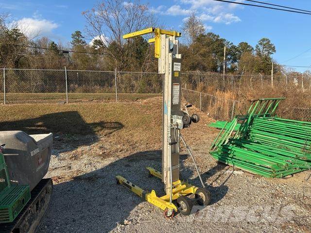 Sumner 2112 Cabrestantes, montacargas y elevadores de materiales