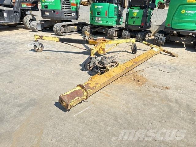 Sumner R250 Cabrestantes, montacargas y elevadores de materiales