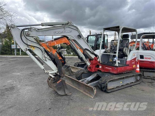 Takeuchi TB260 Excavadoras de cadenas