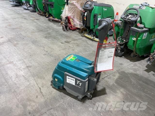 Tennant T1B Fregadora