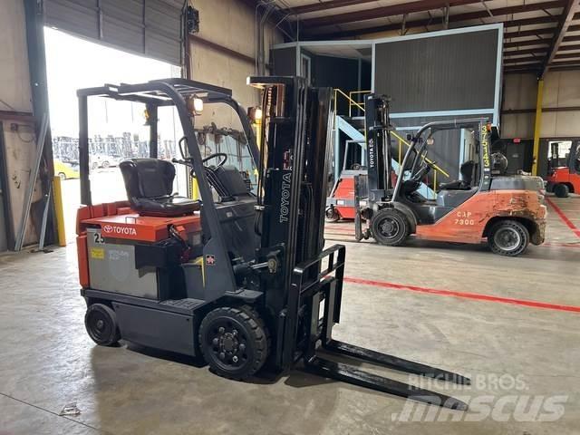 Toyota 7FBCU25 Construcción - Otros