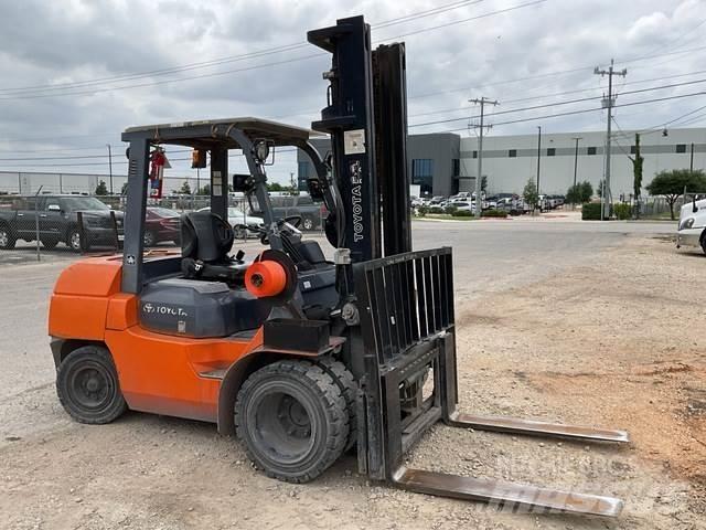 Toyota 7FDKU40 Construcción - Otros