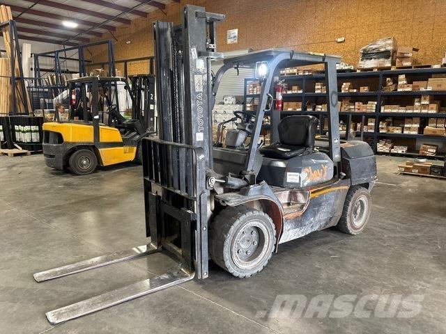Toyota 7FDU35 Otras carretillas elevadoras