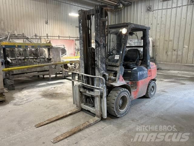 Toyota 7FGU32 Construcción - Otros