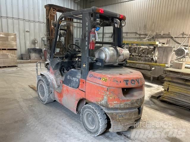 Toyota 7FGU32 Construcción - Otros
