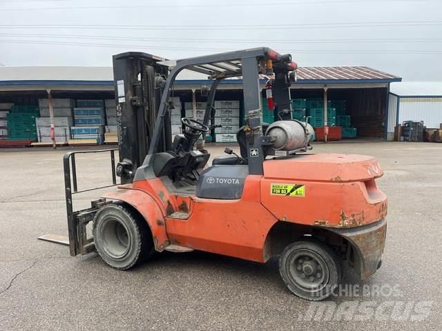 Toyota 7FGU45 Construcción - Otros