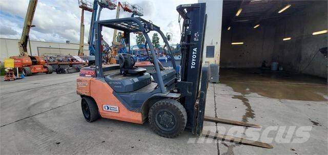 Toyota 8FD35U Otras carretillas elevadoras