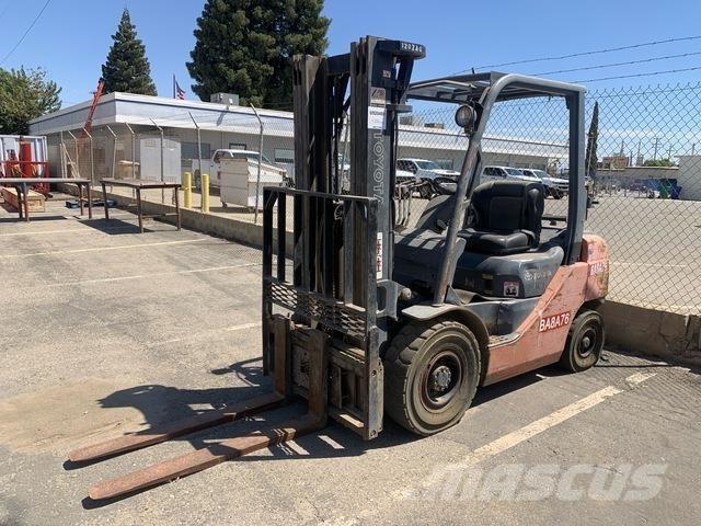 Toyota 8FGU25 Otras carretillas elevadoras