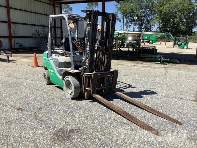 Toyota 8FGU25 Otras carretillas elevadoras