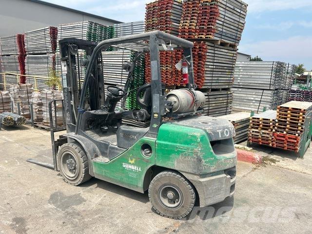 Toyota 8FGU30 Otras carretillas elevadoras
