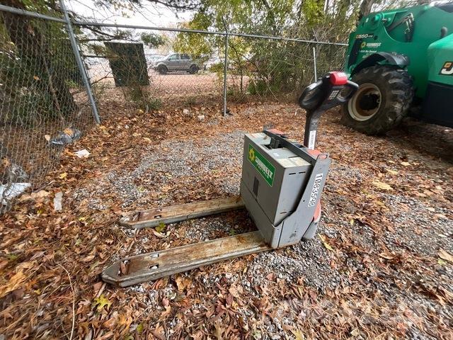 Toyota 8HBW23 Transpaletas Manuales