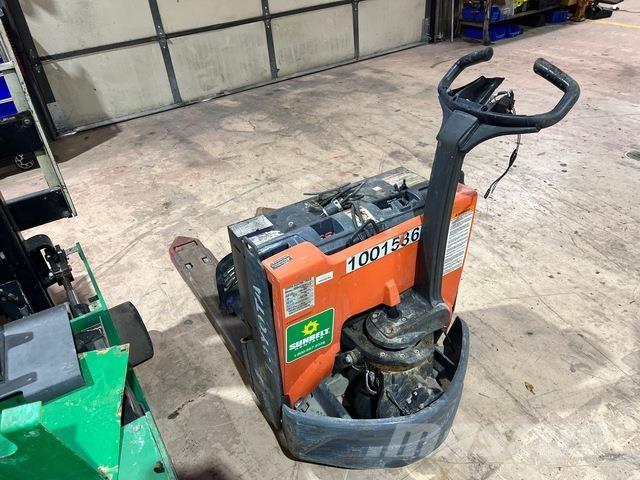 Toyota 8HBW23 Transpaletas Manuales