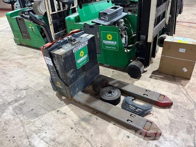 Toyota 8HBW23 Transpaletas Manuales