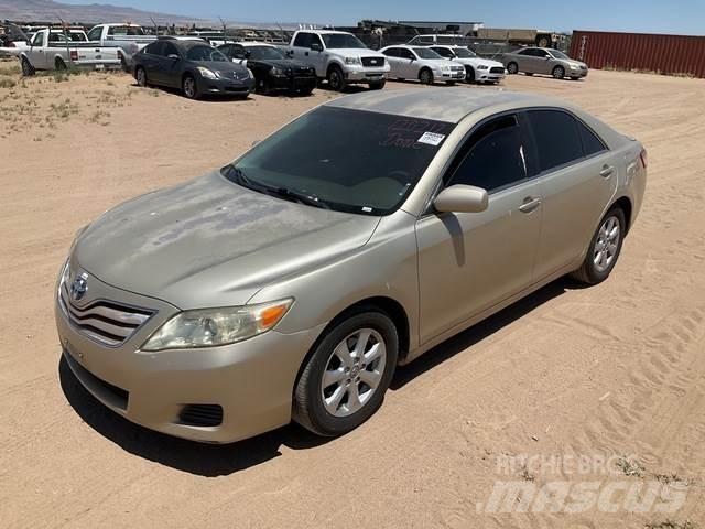 Toyota Camry Coches