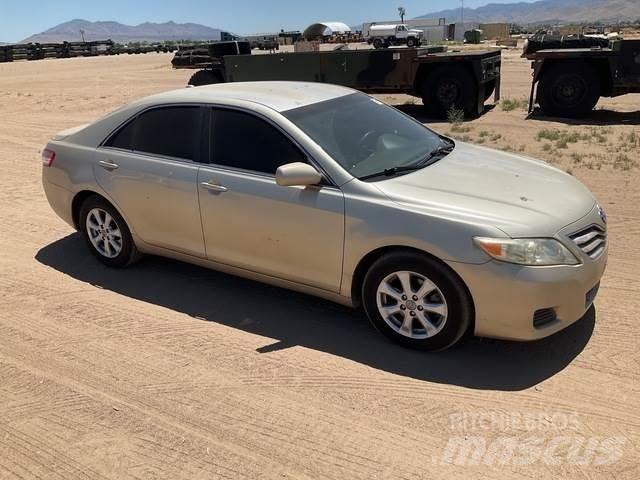 Toyota Camry Coches