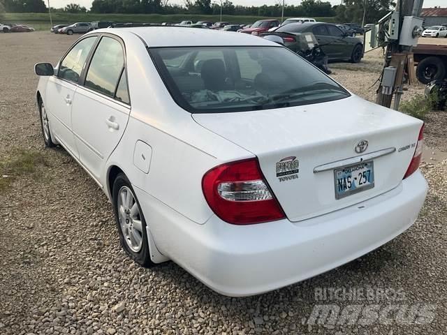 Toyota Camry Coches