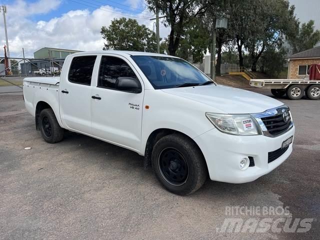 Toyota Hilux Furgonetas caja abierta