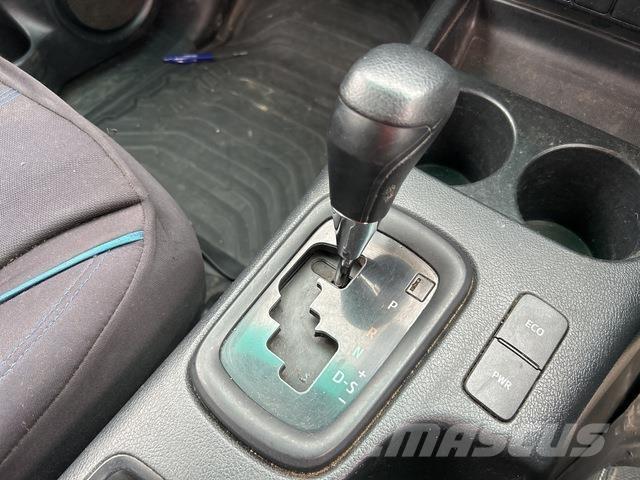 Toyota HiLux Otras furgonetas