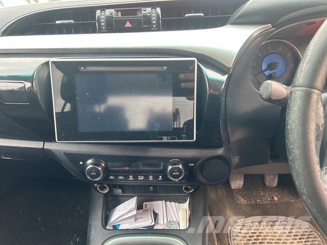 Toyota HiLux Otras furgonetas