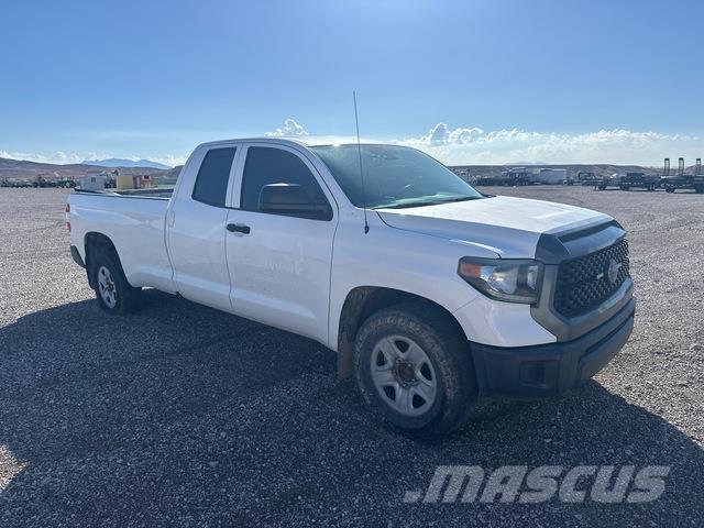 Toyota Tundra Furgonetas caja abierta