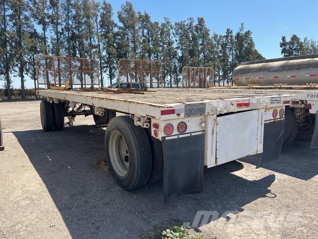 Utility  Plataforma plana/laterales abatibles