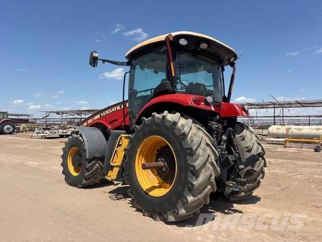 Versatile 260 Tractores