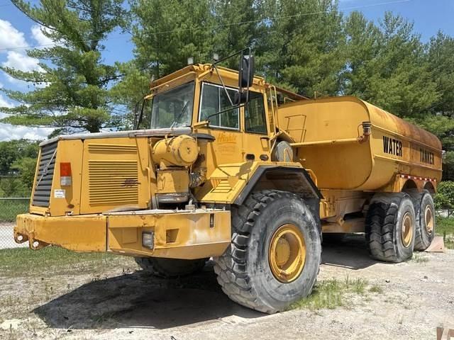 Volvo A35C Camiones cisterna