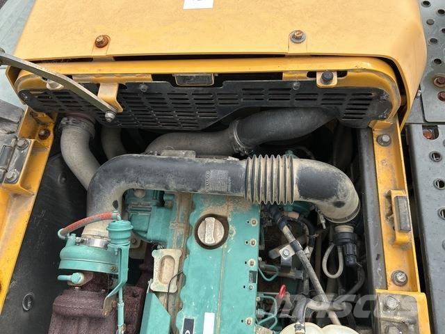 Volvo EC220DL Excavadoras de cadenas