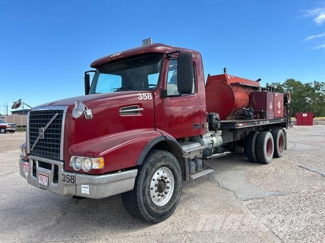 Volvo VHD Camiones cisterna