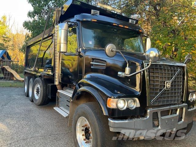 Volvo VHD Camiones bañeras basculantes o volquetes