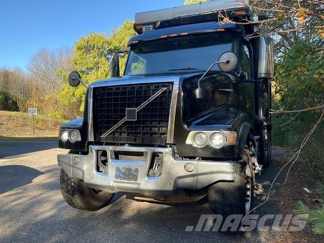 Volvo VHD Camiones bañeras basculantes o volquetes