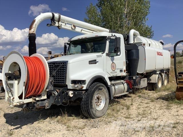 Volvo VHD64B Excavadoras de cadenas
