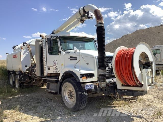 Volvo VHD64B Excavadoras de cadenas