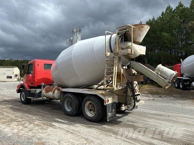 Volvo VHD64B Otros camiones