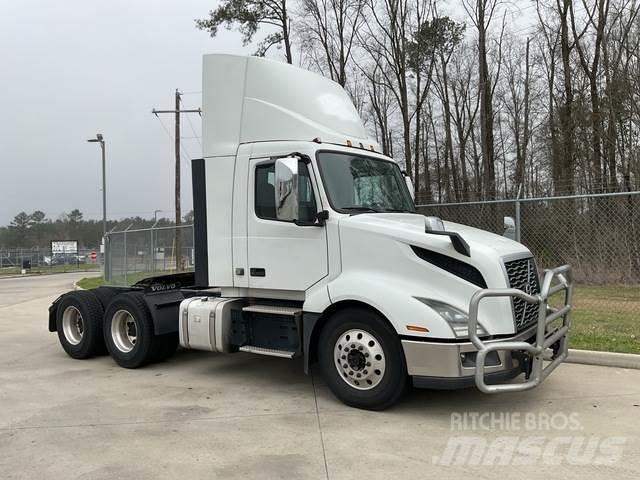 Volvo VNL Cabezas tractoras