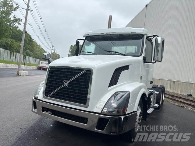 Volvo VNL Cabezas tractoras
