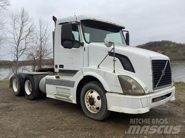 Volvo VNL Cabezas tractoras